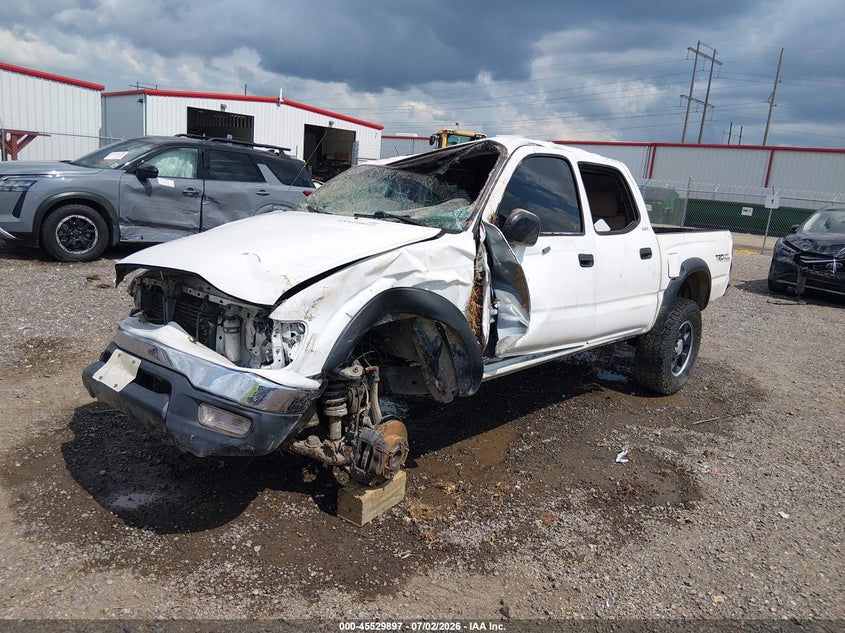 2003 TOYOTA TACOMA auction photo 2