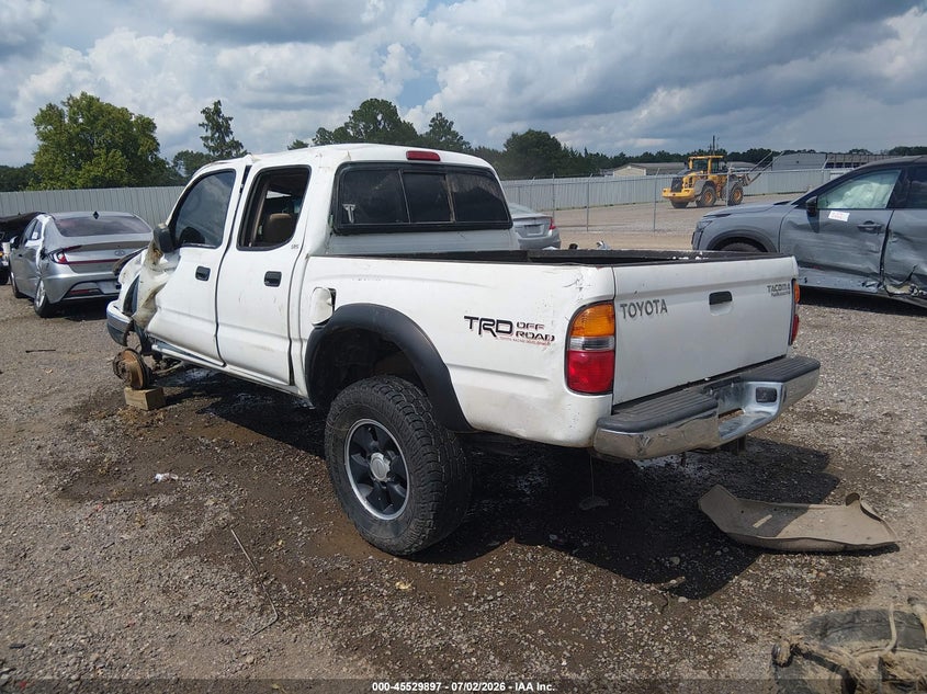 2003 TOYOTA TACOMA auction photo 3