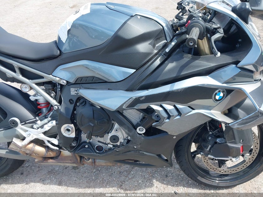 2026 BMW S 1000 auction photo 8