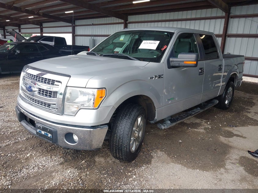 2013 FORD F-150 auction photo 2