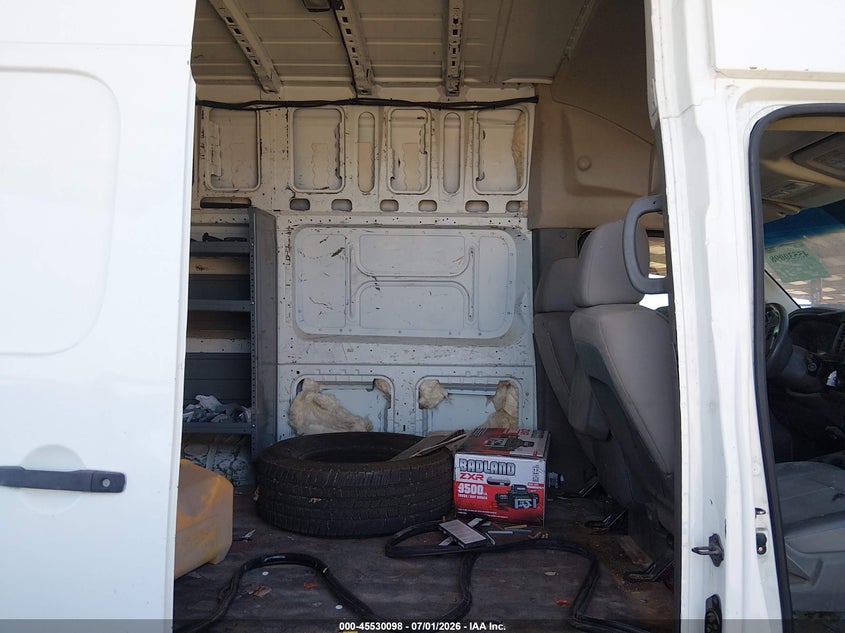 2013 NISSAN NV CARGO NV2500 HD auction photo 8