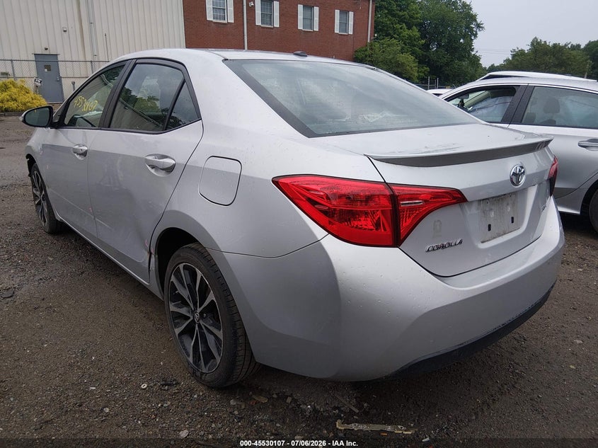 2019 TOYOTA COROLLA auction photo 3