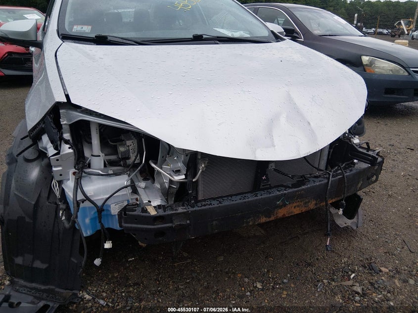 2019 TOYOTA COROLLA auction photo 6
