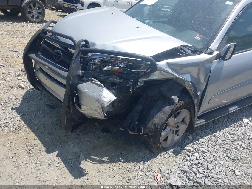 2005 TOYOTA RAV4 auction photo 6