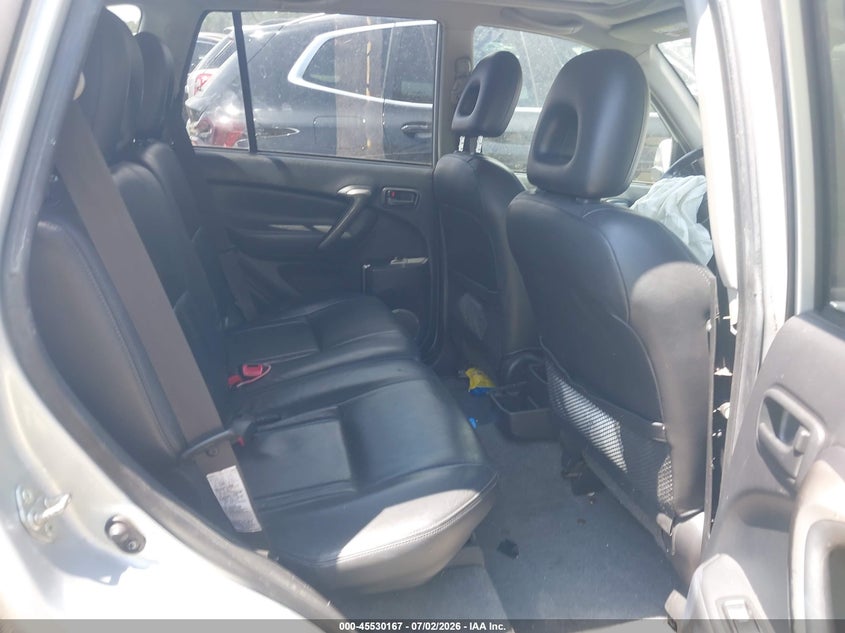2005 TOYOTA RAV4 auction photo 8