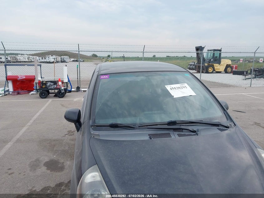 2008 HONDA FIT auction photo 6