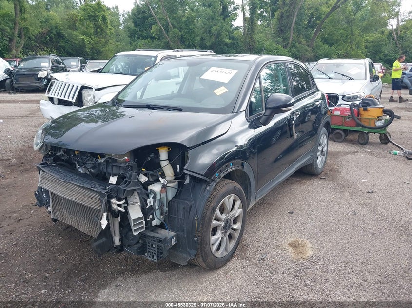 2016 FIAT 500X auction photo 2