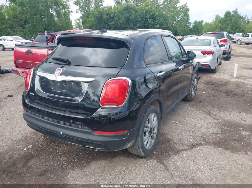 2016 FIAT 500X auction photo 4