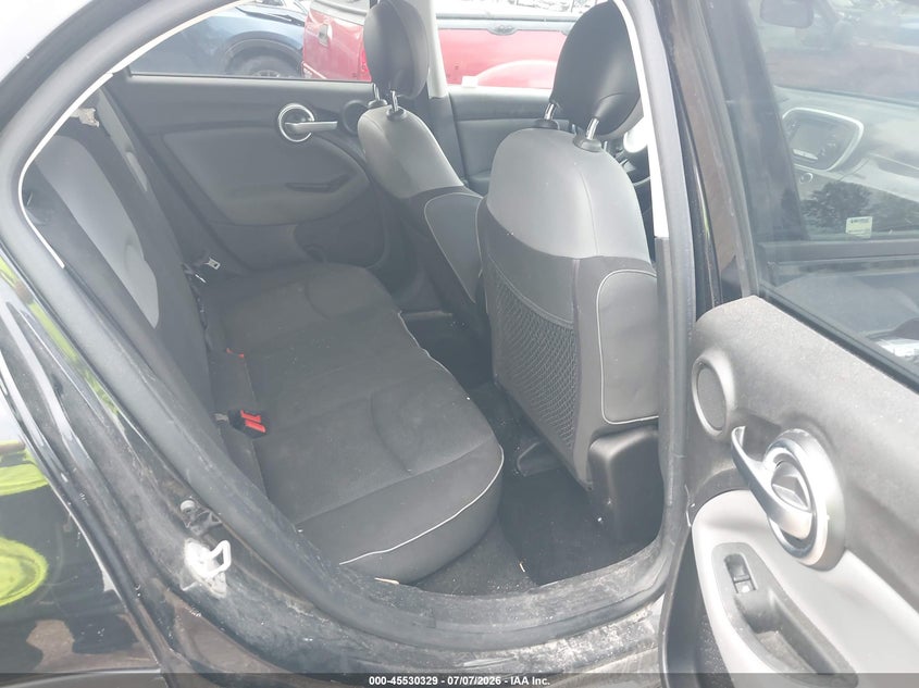 2016 FIAT 500X auction photo 8