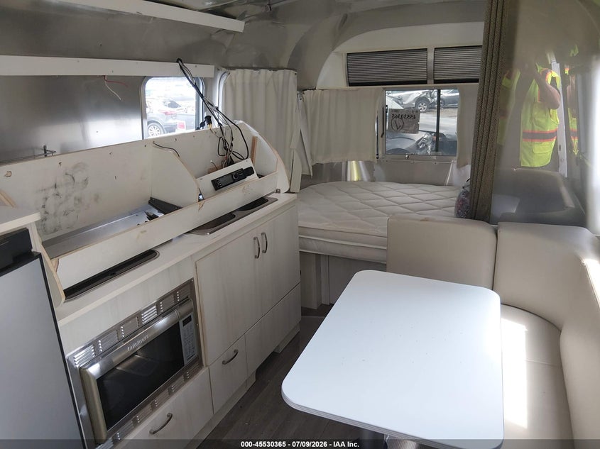 2018 AIRSTREAM AUDIOMETRIC UNIT auction photo 5