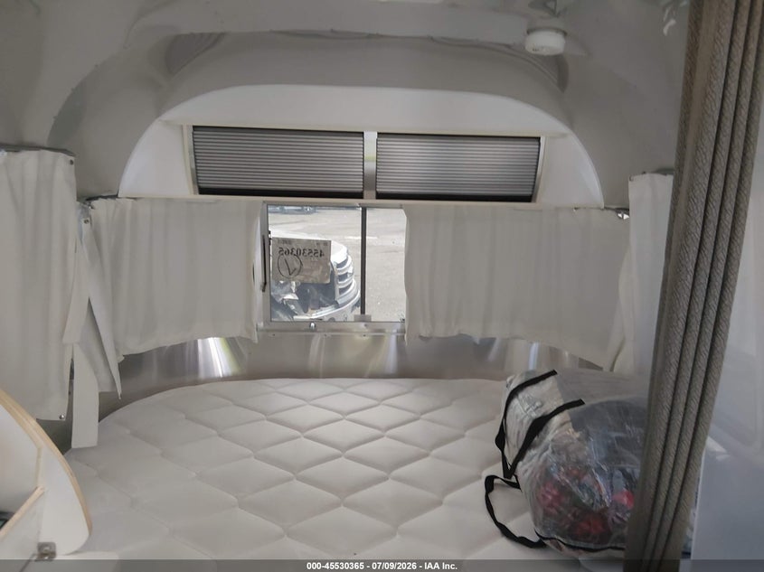 2018 AIRSTREAM AUDIOMETRIC UNIT auction photo 8