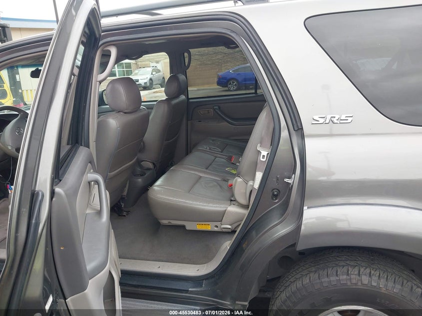 2005 Toyota Sequoia Sr5 V8 VIN: 5TDZT34A85S252778 Lot: 45530483