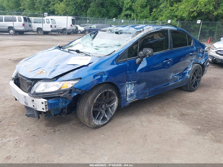 2013 Honda Civic, Front & Rear, IAAI, VIN 2HGFB2F58DH592270 — photo 2
