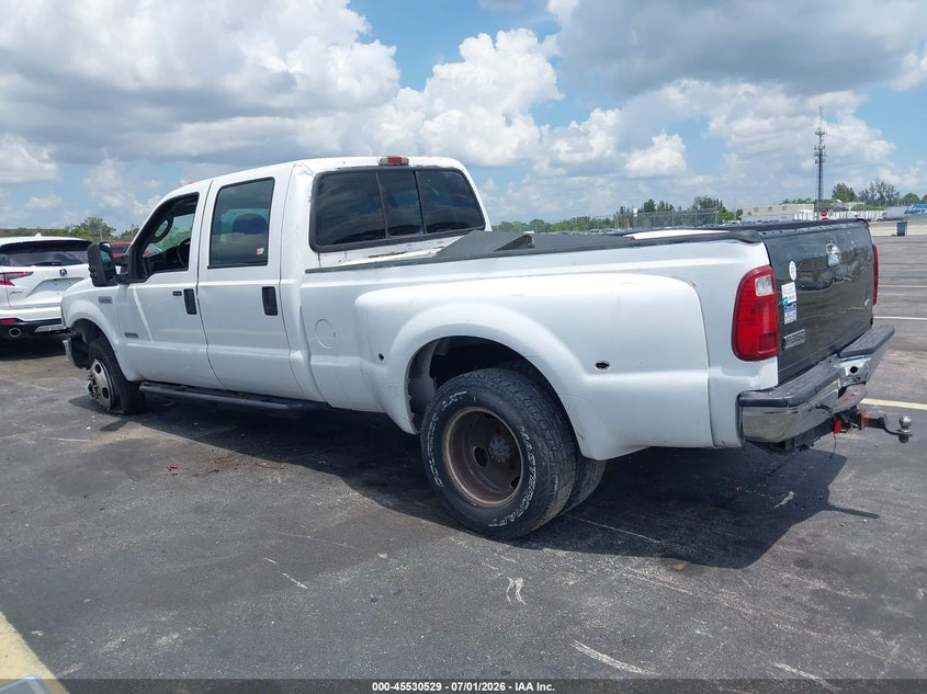 2005 FORD F-350 auction photo 3