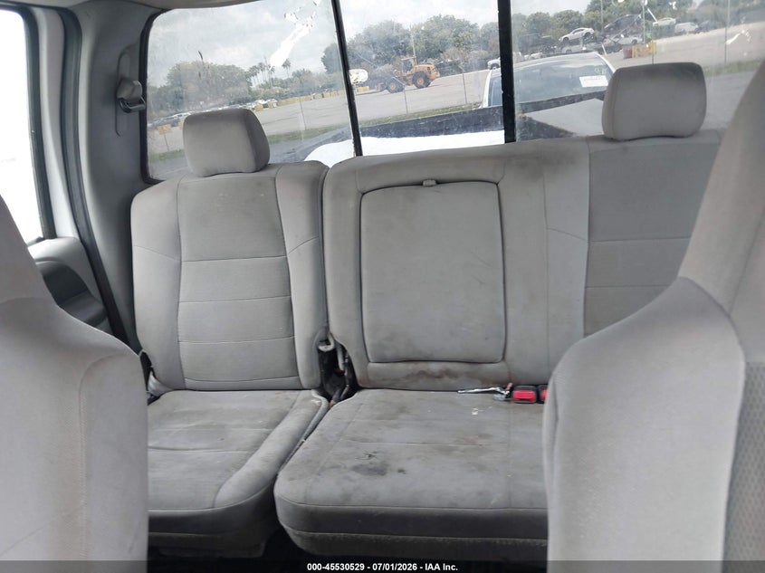 2005 FORD F-350 auction photo 6