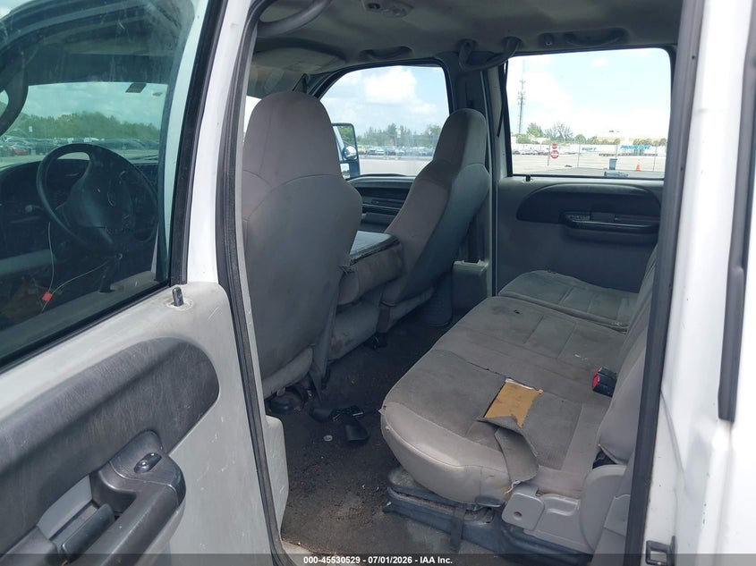 2005 FORD F-350 auction photo 7