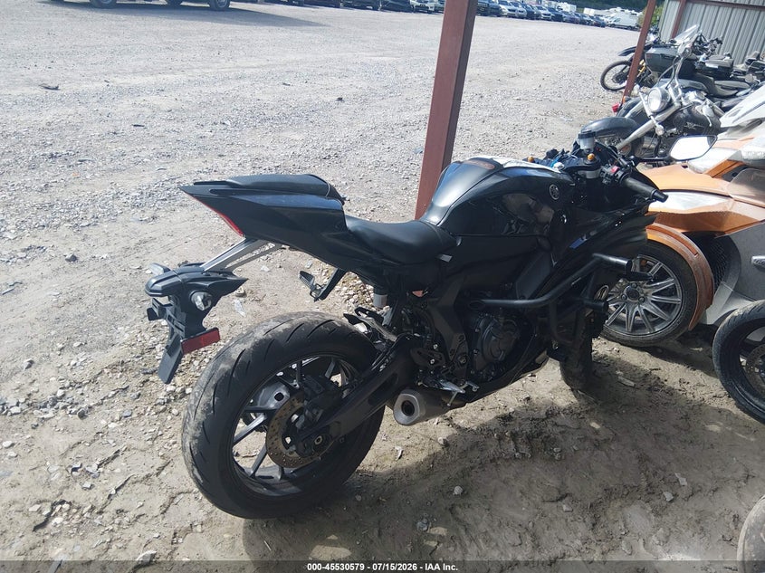 2025 YAMAHA YZFR7 auction photo 4