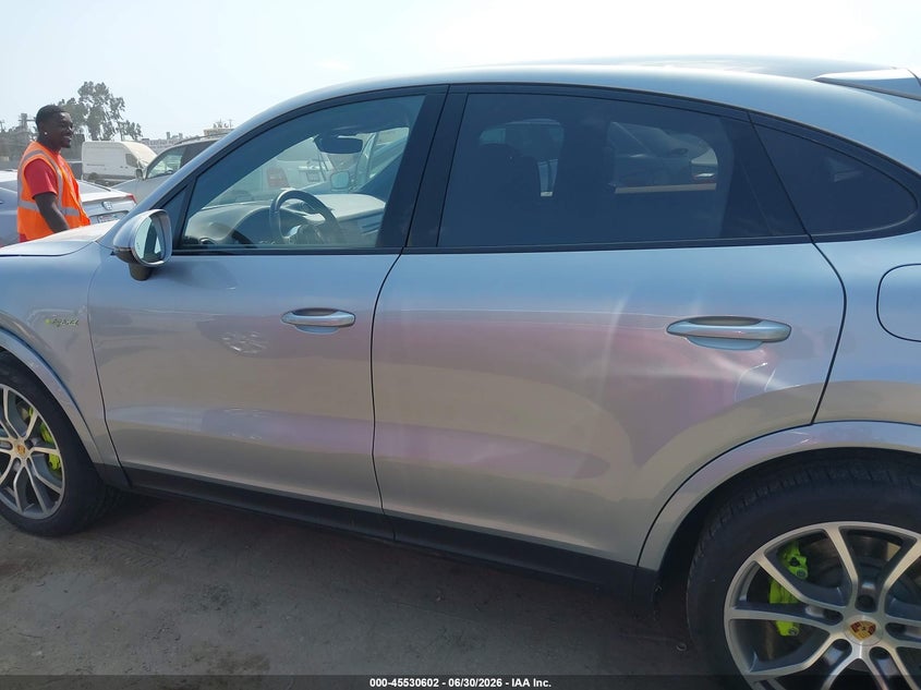 2022 Porsche Cayenne E-Hybrid Coupe Platinum Edition VIN: WP1BE2AY8NDA51058 Lot: 45530602