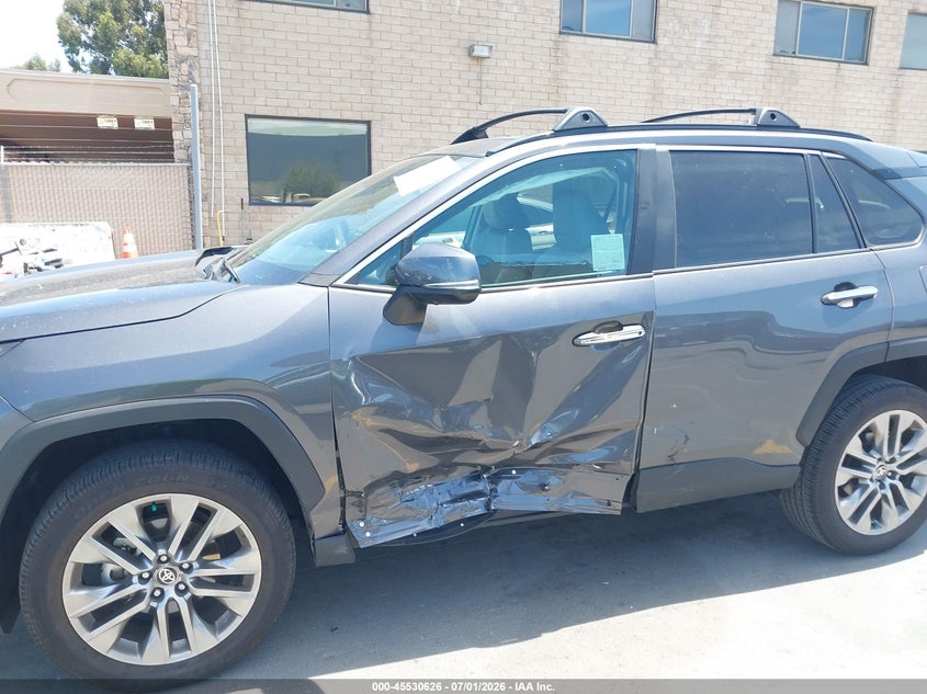2025 TOYOTA RAV4 auction photo 6