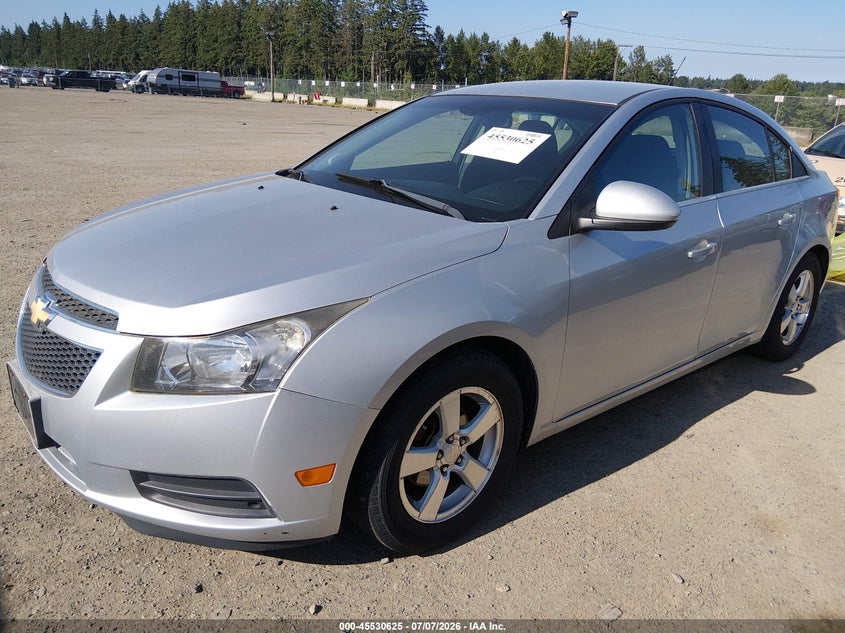 2013 CHEVROLET CRUZE auction photo 2