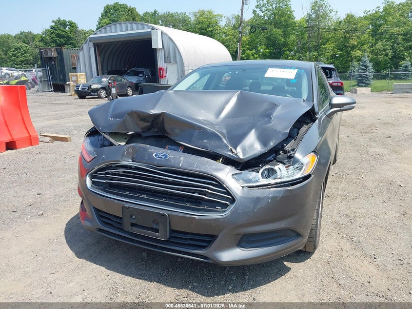 2015 FORD FUSION auction photo 6