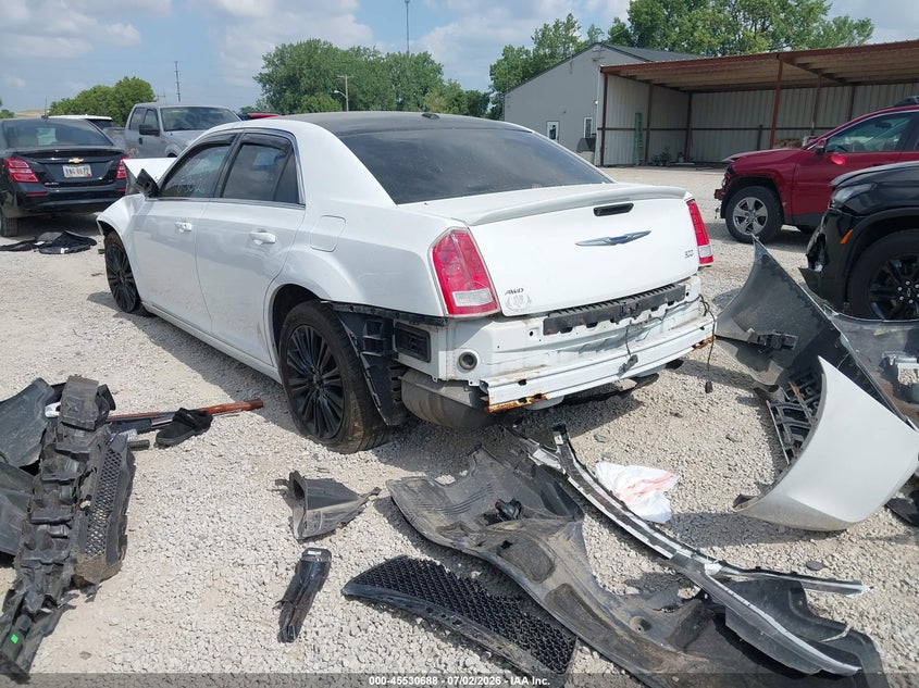 2014 CHRYSLER 300 auction photo 3