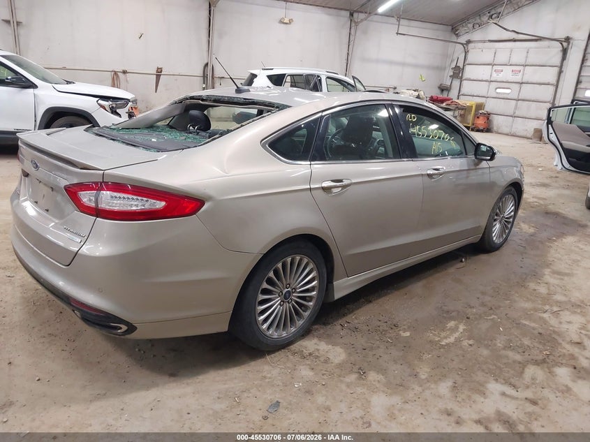 2015 FORD FUSION auction photo 4