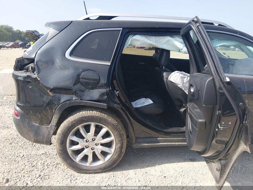 2016 JEEP CHEROKEE auction photo 8