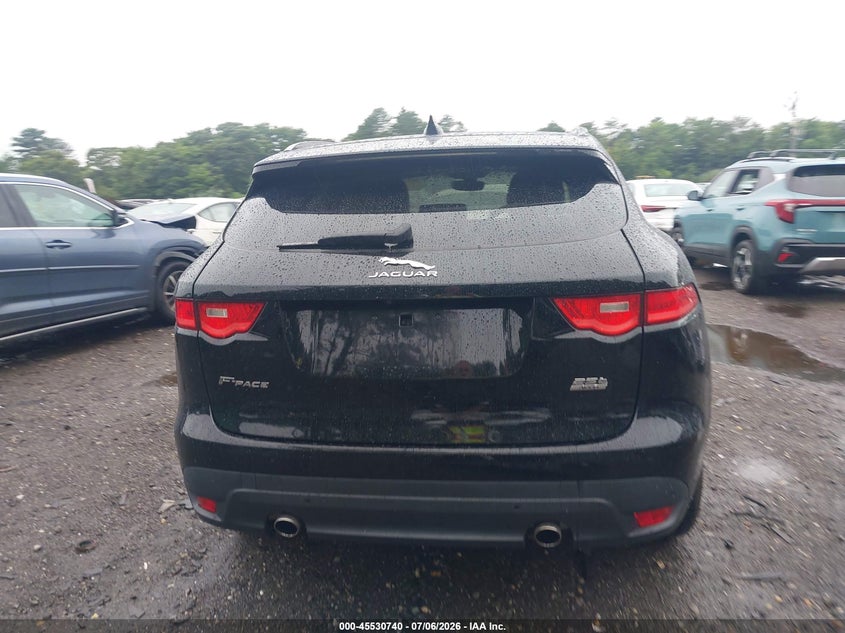 JAGUAR F-PACE - zdjęcie 16