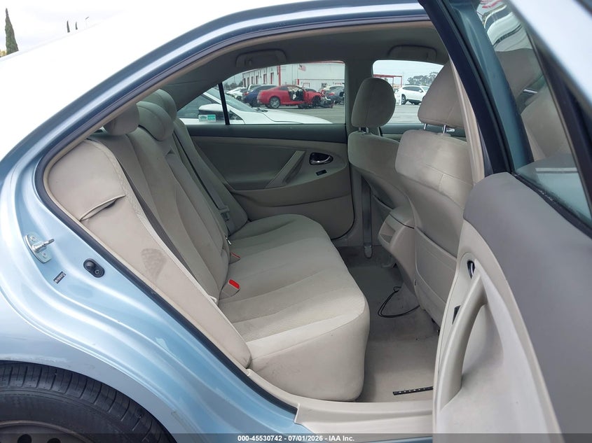 2008 TOYOTA CAMRY auction photo 8