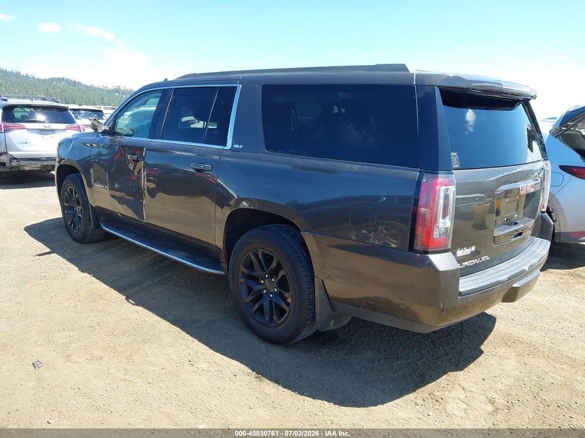 2019 GMC YUKON XL auction photo 3