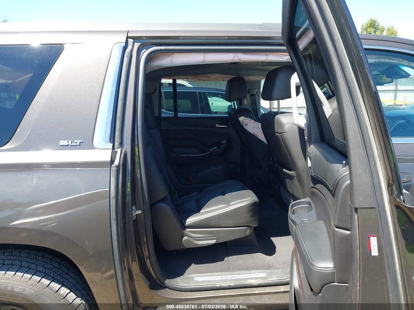 2019 GMC YUKON XL auction photo 8