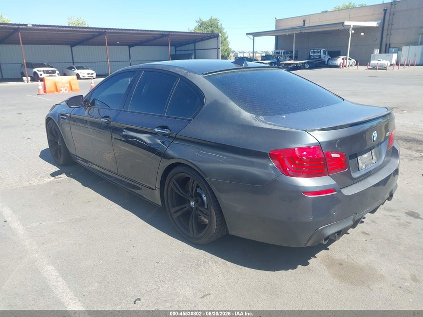 2016 BMW M5 auction photo 3
