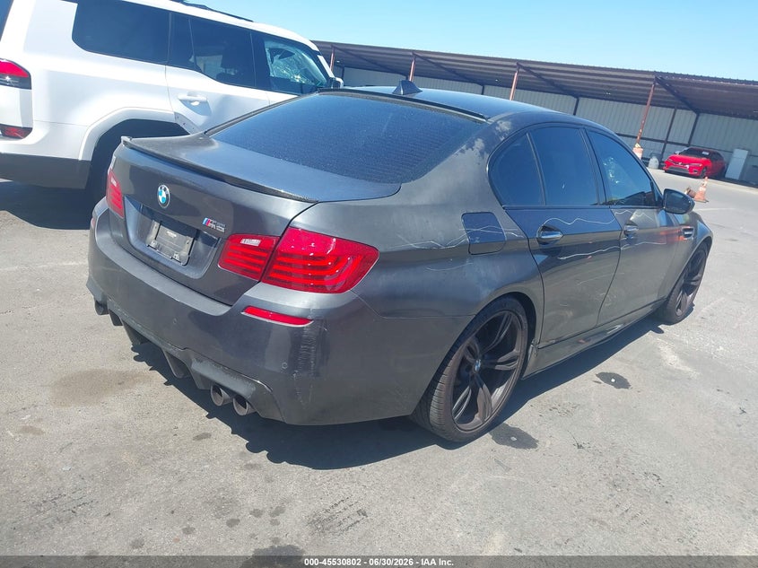 2016 BMW M5 auction photo 4
