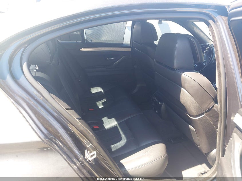 2016 BMW M5 auction photo 8