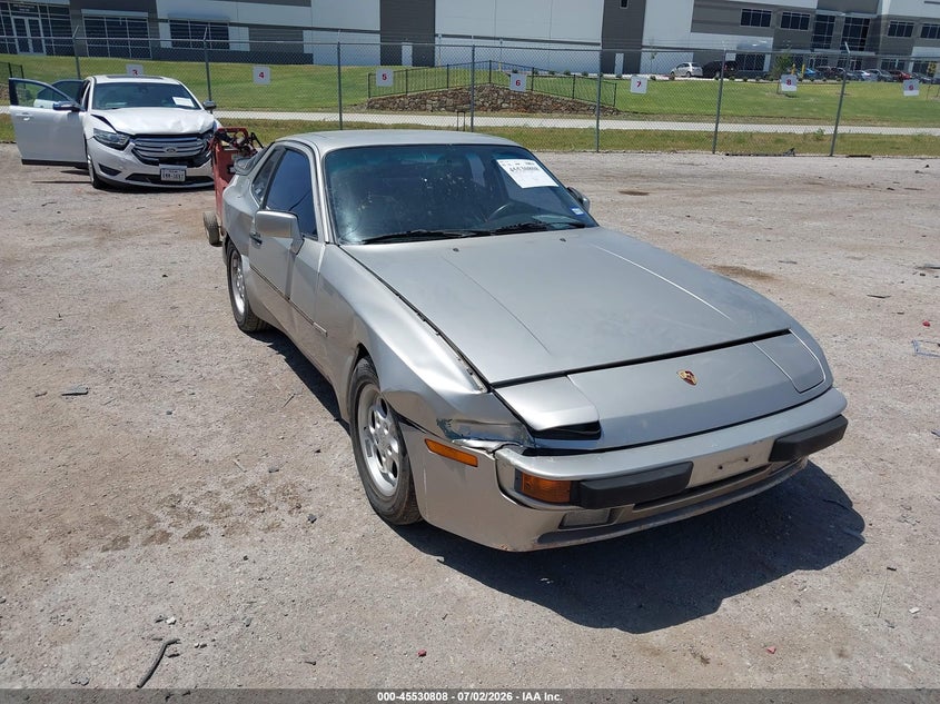 1986 PORSCHE 944 auction photo 1