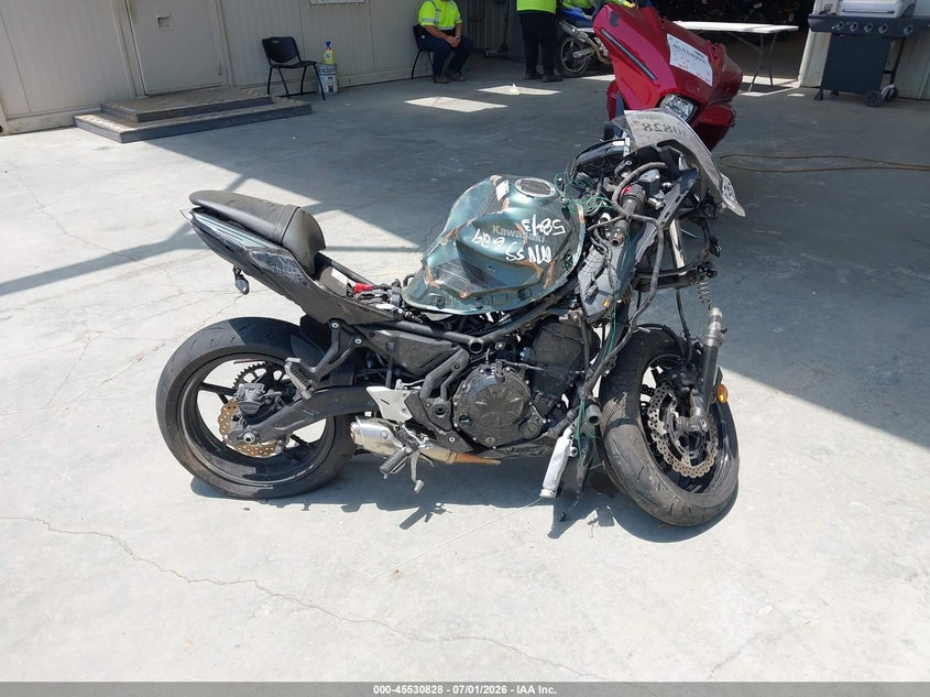 2025 Kawasaki Ex650 P VIN: ML5EXEP12SDAF5843 Lot: 45530828