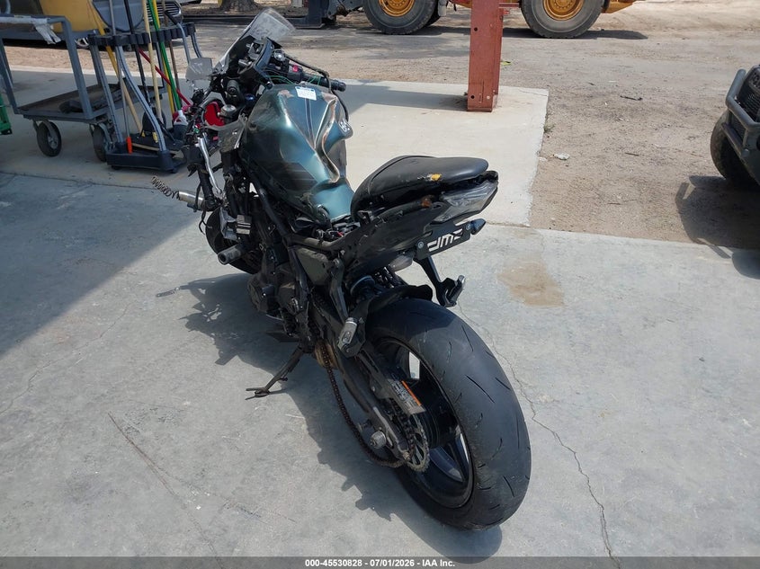 2025 KAWASAKI EX650 auction photo 3