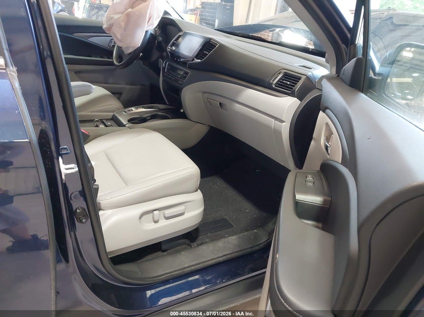 2023 HONDA RIDGELINE auction photo 5