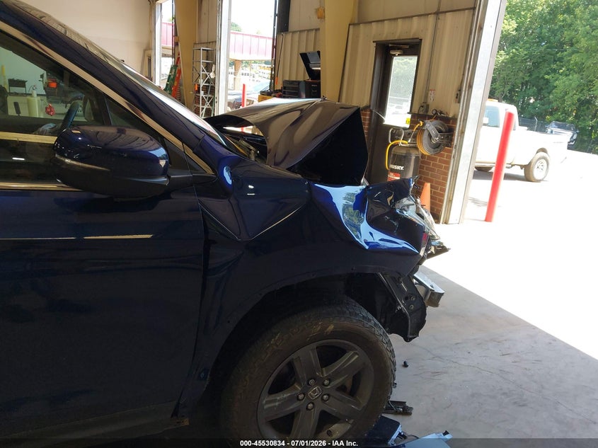 2023 HONDA RIDGELINE auction photo 6