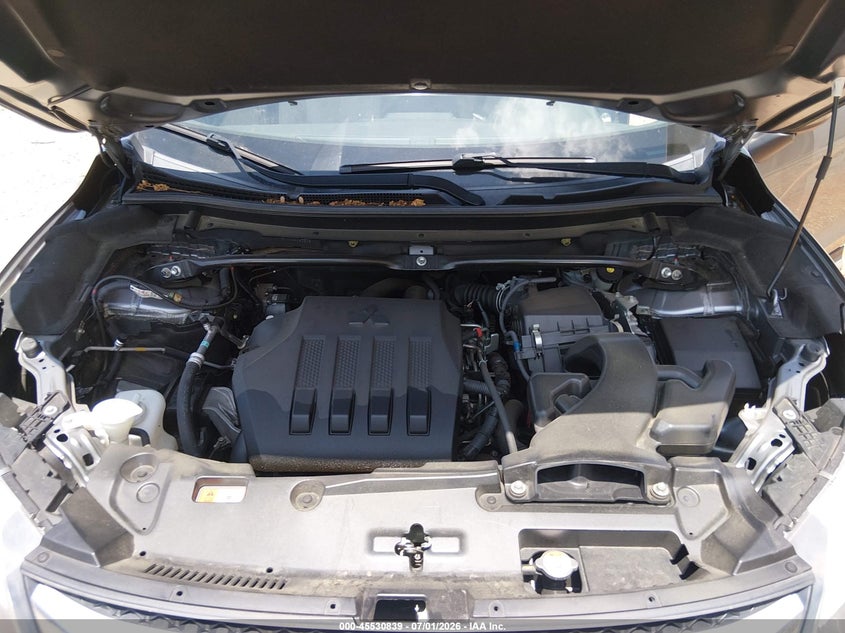 2018 Mitsubishi Eclipse Cross Se/Sel VIN: JA4AT5AA1JZ068573 Lot: 45530839