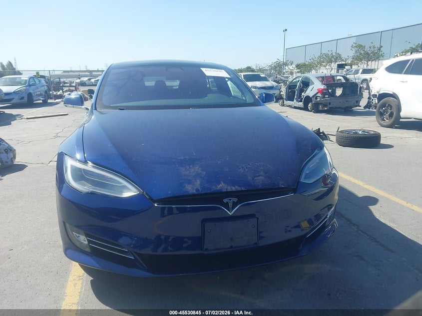 2018 Tesla Model S 100D/75D/P100D VIN: 5YJSA1E20JF246491 Lot: 45530845