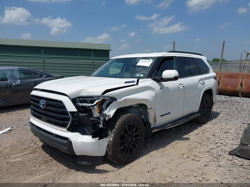 2024 TOYOTA SEQUOIA auction photo 2