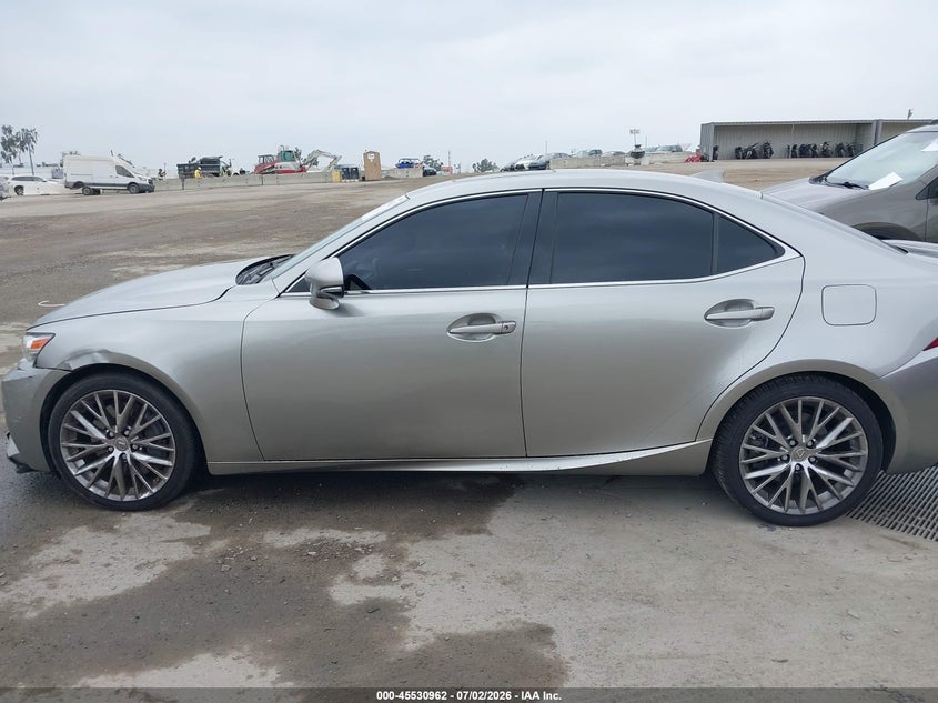 AtlanticExpress - Lexus IS 200t