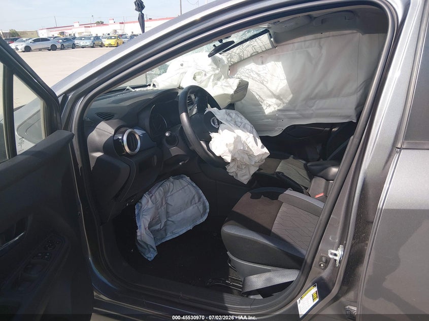 2025 NISSAN VERSA auction photo 5