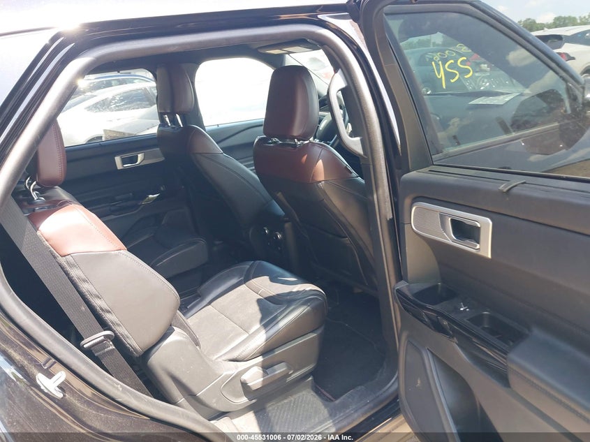 2023 FORD EXPLORER auction photo 8