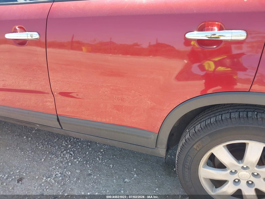 2011 KIA SORENTO auction photo 6