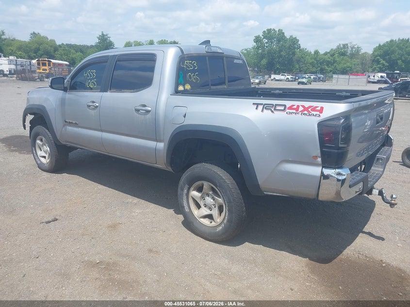 2016 TOYOTA TACOMA auction photo 3
