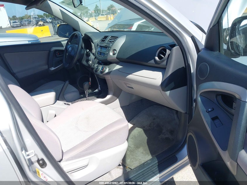 2007 TOYOTA RAV4 auction photo 5