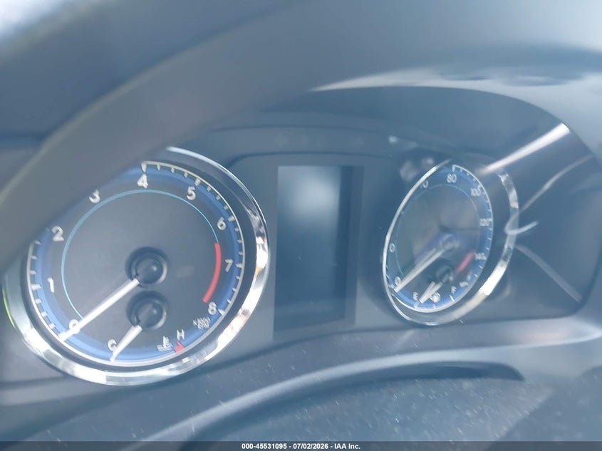 2019 TOYOTA COROLLA auction photo 7